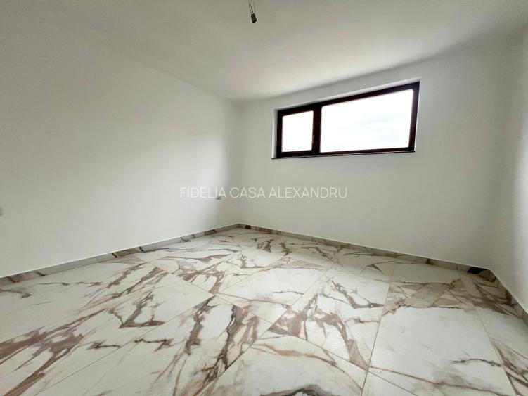 Vila cu 6 camere de vanzare in Ciurbesti