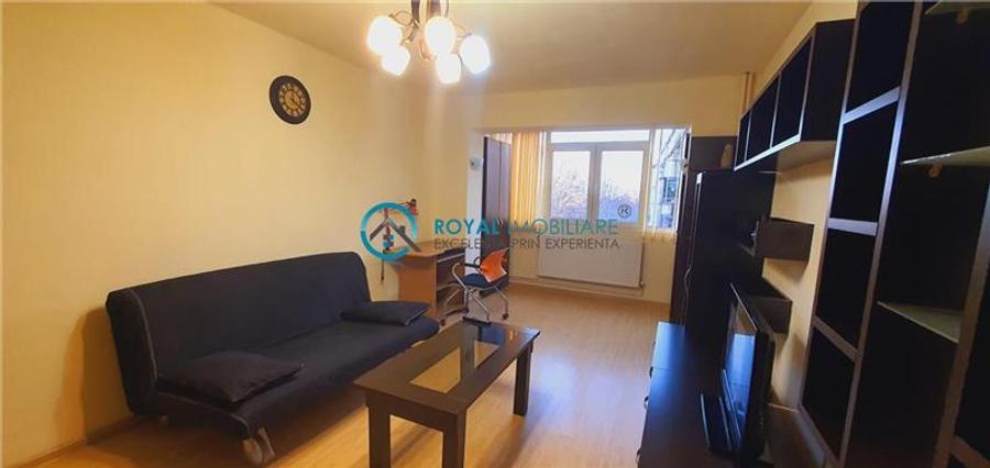 Royal Imobiliare-Inchiriere Garsoniera Zona Republicii