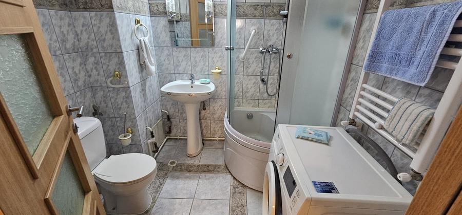 City / apartament 2 camere /parter