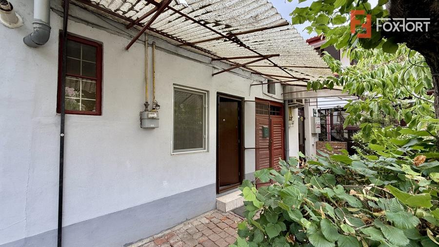 COMISION 0% Casa individuala cu 2 camere la curte comuna