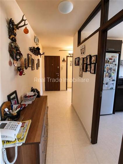 Apartament 2 camere decomandat Astra Carpatilor - 6