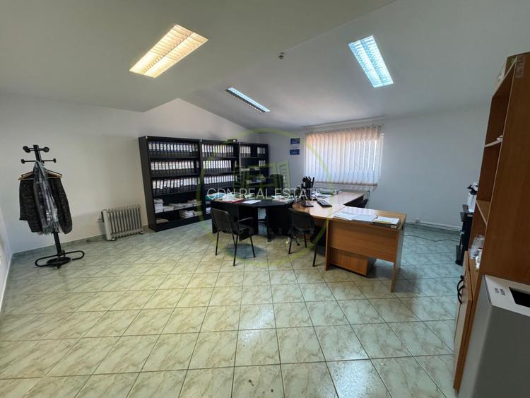 De vânzare teren 7.200 m2 + hale industriale. 4.250 m2 in Florești! - 7