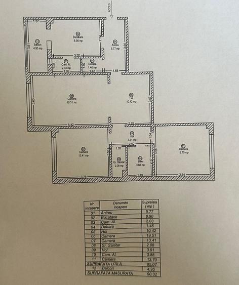 Apartament cu 3 camere,  zona Punctele Cardinale