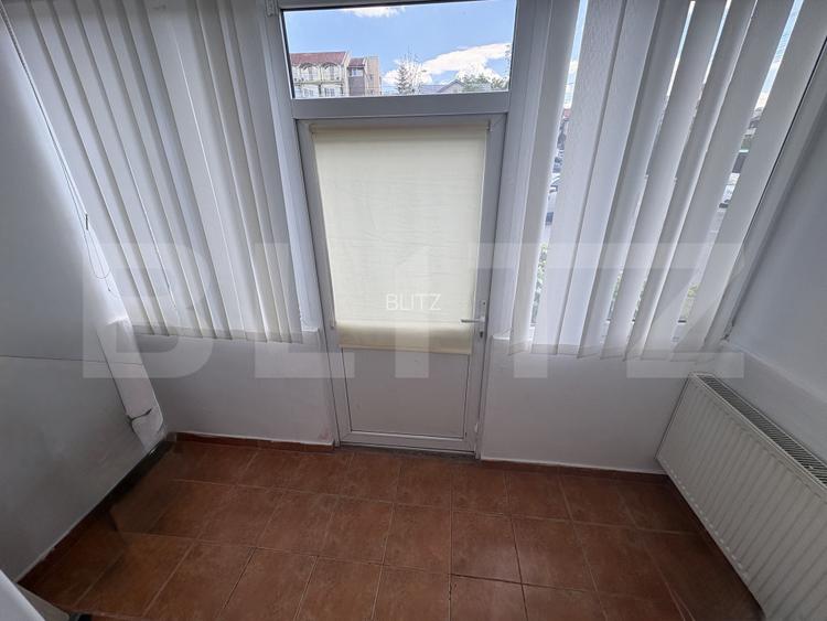 Apartament 3 camere, decomandat, zona Sigma - 8