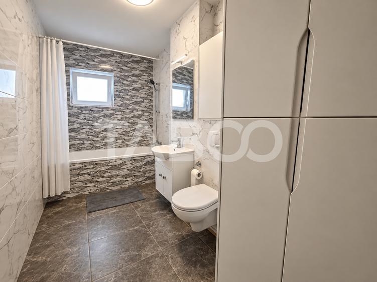 Apartament de vanzare cu 3 camere si balcon Kogalniceanu