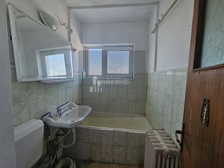 Apartament 3 camere decomandat - Piata Progresul - 6