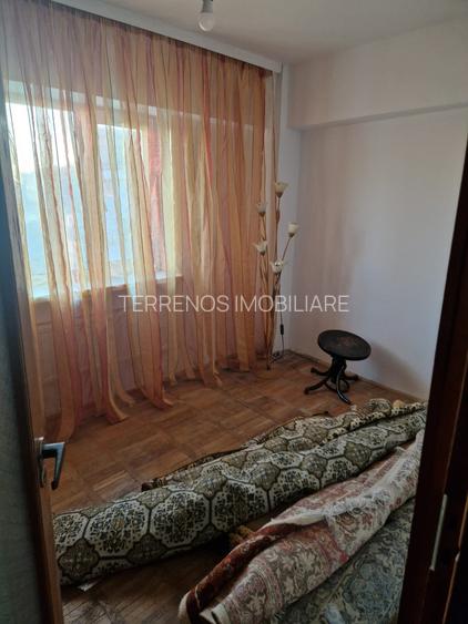 Apartament 3 camere zona  Calea Nationala  /Mall , etaj 4 cu sarpanta - 5