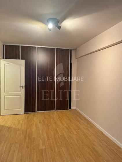 Apartament 2 camere în zona str.Romul Ladea - 3