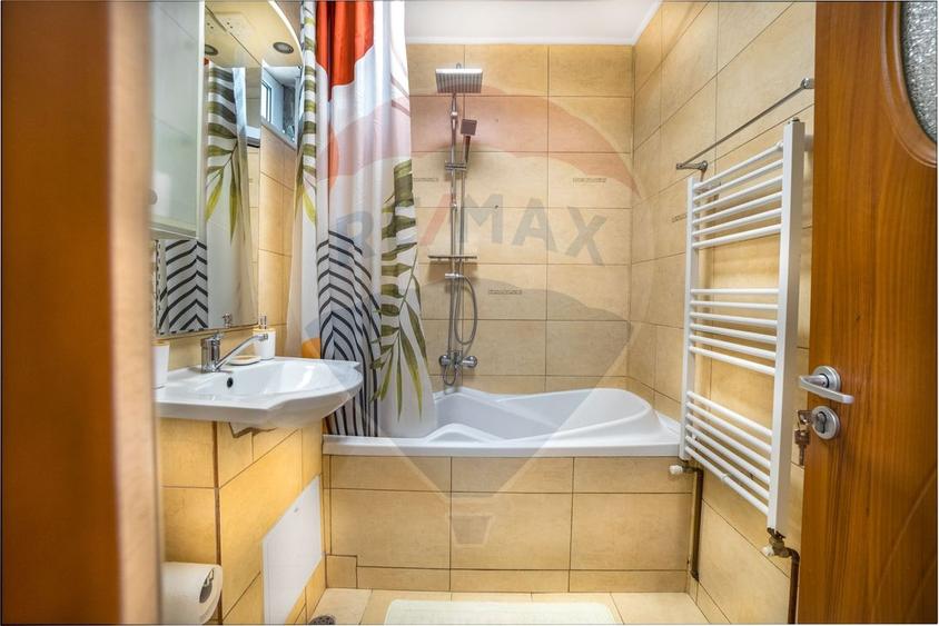 COMISION 0!!! Apartament cu 3 camere, complet renovat,  de închiriat!