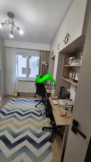 Apartament de vanzare 3 camere 2 bai Sibiu Strand