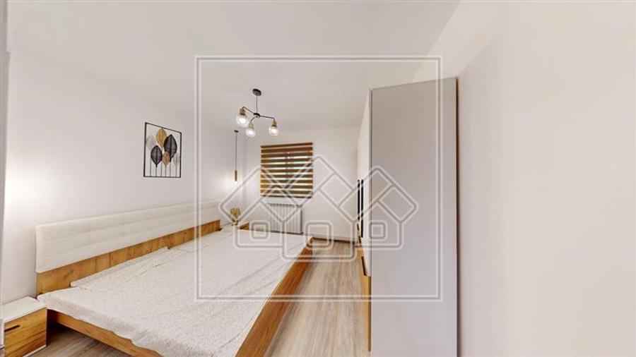 Apartament 80 mp, 2 bai, 2 balcoane - Zona Centrala - prima inchiriere