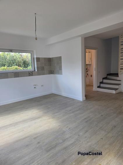 Otopeni - Odai duplex P+1E cu 4 camere, 2 bai, bucatarie deschisa, teren 250 mp
