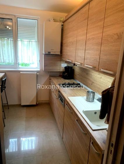 Închiriere apartament | 3 camere | Titan | Renovat recent | Metrou 8'