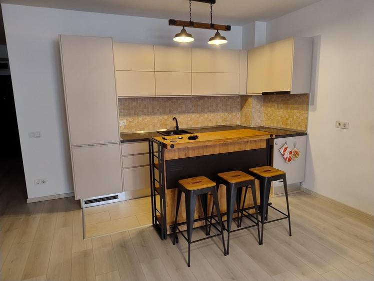 Apartament 3 camere Unirii de închiriat