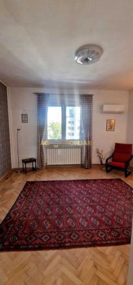 2 Camere de inchiriat | Universitate | Nemobilat | Centrala Proprie