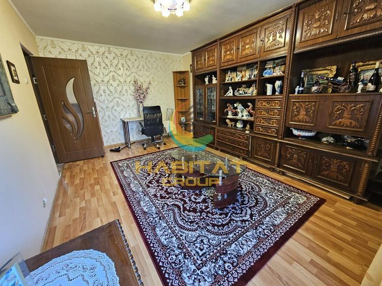 Apartament 3 camere mobilat Piata Resita