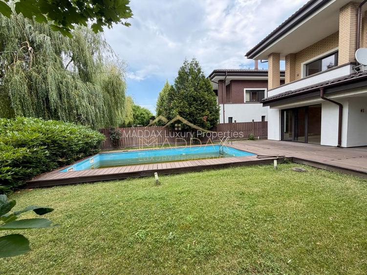 Vila cu 9 camere *900 teren* & piscina privata // Pipera - 49