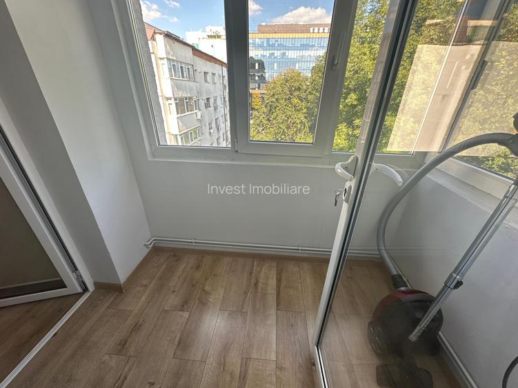 2 CAMERE DECOMANDAT SF. LAZAR-PALAS 500 EURO - 9