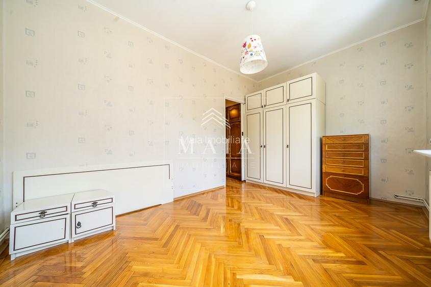 Apartament la casa, 3 camere, zona Calea Dumbravii 480 € - 9