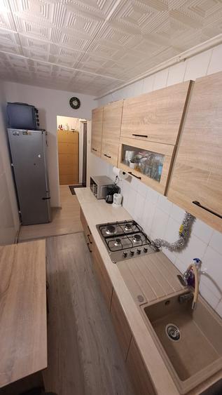 Apartament 2 camere-Zona Sud Paco - etaj 2/4 - 42 mp - 49900 euro negociabil