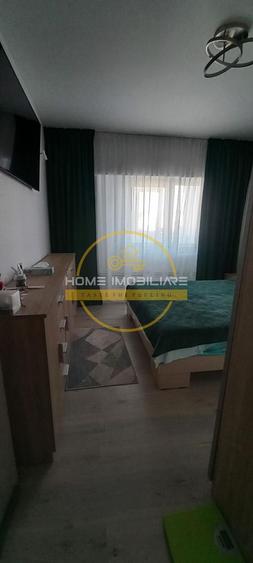 Apartament 4 camere / 94mp / zona Rond Zimbru, vedere spre Biserica Catolica