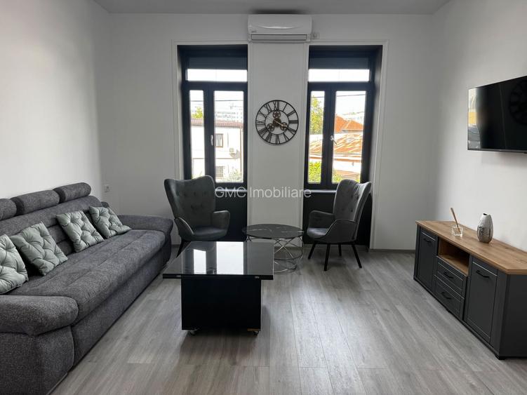 Tineretului | 3 camere decomandat | Renovat integral 2026 | 2 băi - 13