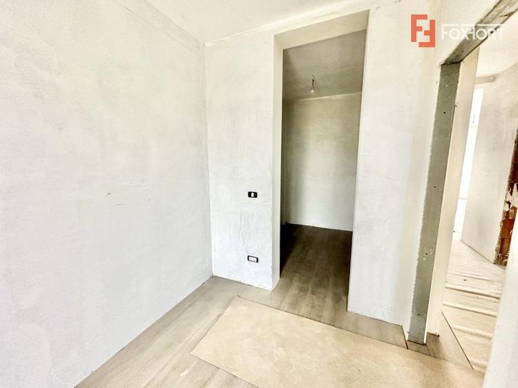 Apartament cu 3 camere si curte de 170 mp - Mosnita Noua - Zona Kaufland