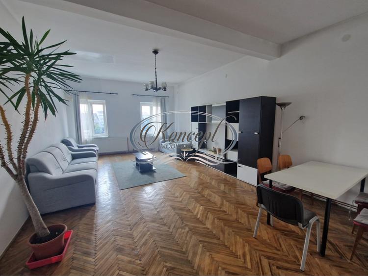 Apartament in Piata Unirii