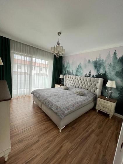 Proprietar vand casa insiruita