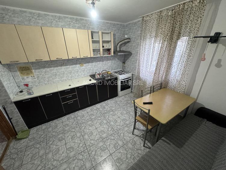 Apartament 2 camere zona Inel 1 - 5