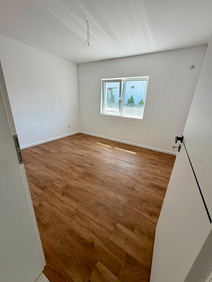 Casă individuală pe parter | 4 camere, teren 340 mp | Clinceni – Toate utilităț