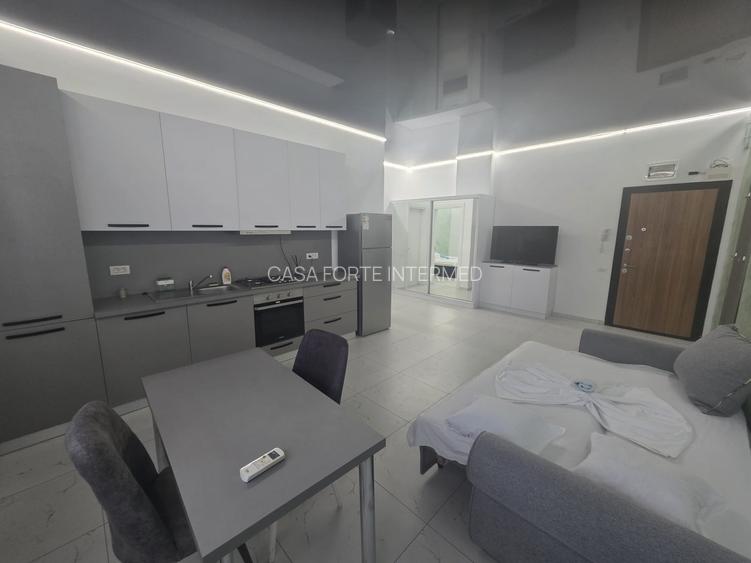 OCAZIE UNICĂ ÎN MAMAIA NORD – APARTAMENT LA PRIMA LINIE LA MARE – 95.900 € - 12