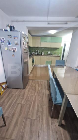 Casa de vanzare, cu 3 camere, 95 mp, zona Craiter