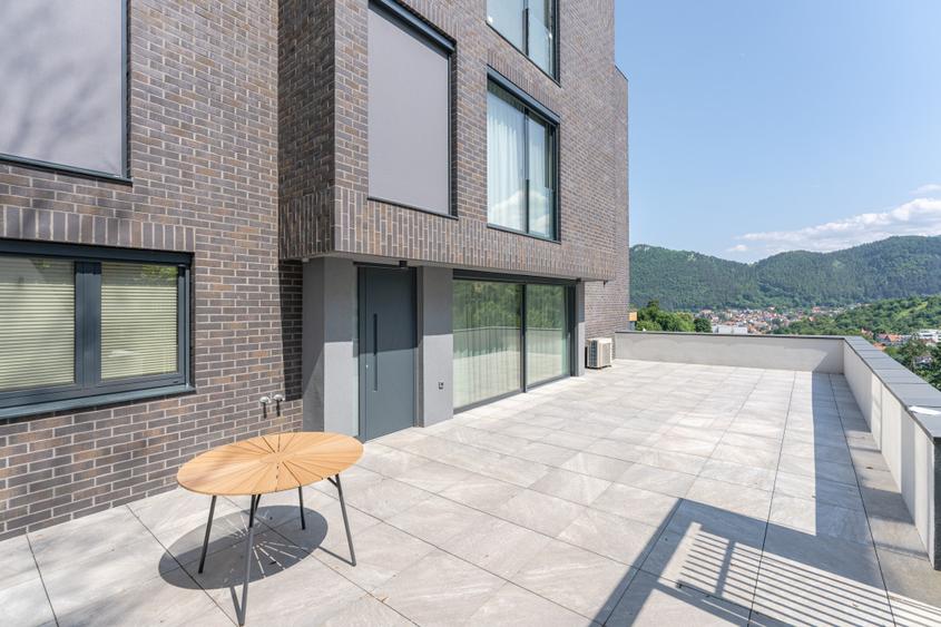 Duplex Premium cu Panorama Carpaților | Drumul Poienii Complex Stejeris