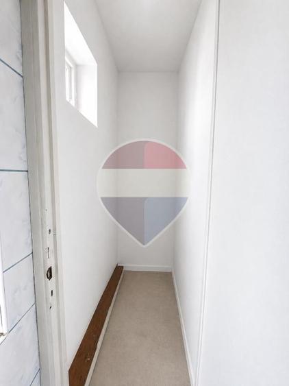 1.767 €/mp | 51 mp utili + balcon 4 mp | Etaj 6/10 | Comision 0