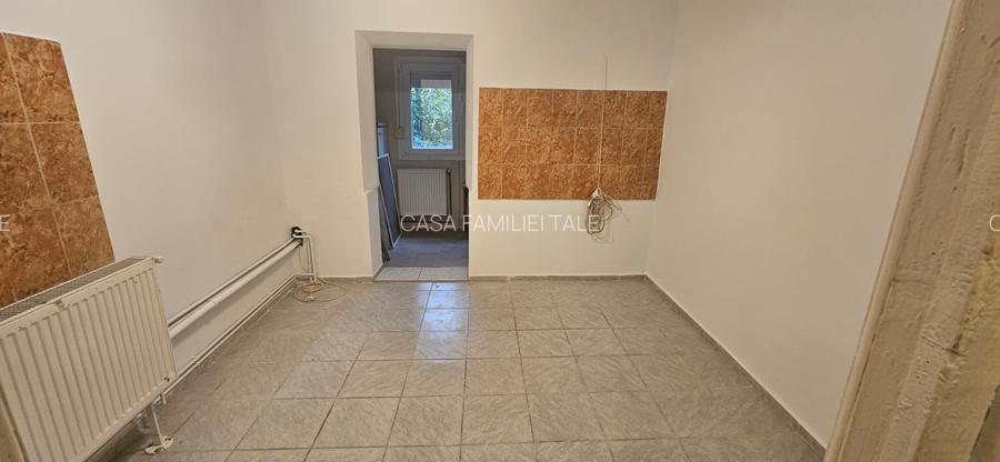 3 camere .. cu boxa .. Calea Aradului .. 119.000 euro - 2