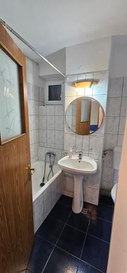 Vanzare 3 camere - Clucerului - Piata 1 Mai