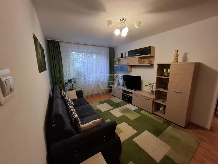 3 camere, et 2/8, 70 mp, bloc 1981-Gorjului