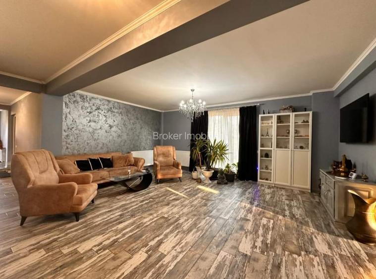Proprietate Exclusiva de Vanzare in Palazu Mare – 1.412 mp teren - 3