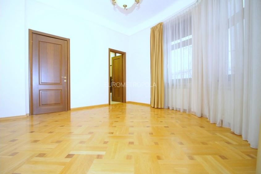 Proprietate Dorobanti Capitale cu gradina exclusiva 300mp