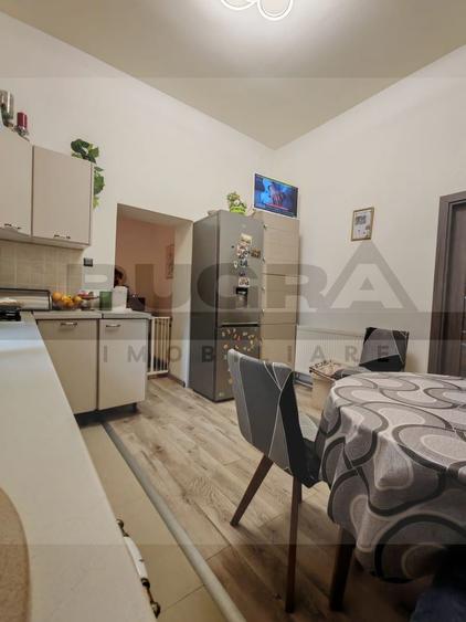 Apartament la casa cu gradina de 480 mp, Zona Semicentrala