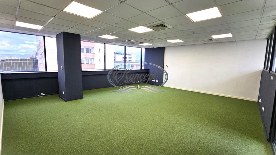 Spatiu office premium in Piata Mihai Viteazu