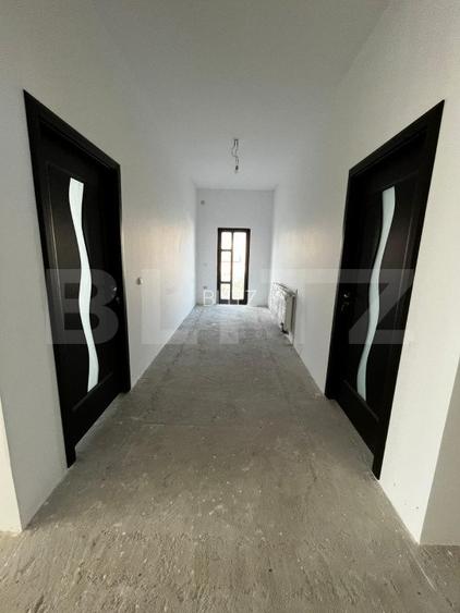 Oportunitate!!!Cladire 600 mp, teren 500 mp, Targoviste - 16