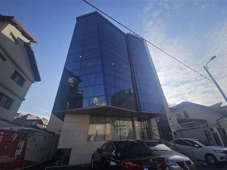 Inchiriere spatiu 104 mp langa Hotel Marriott