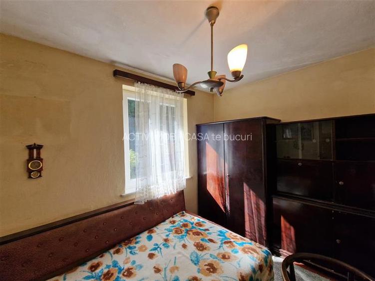 Resita Casa 5 Cam D-P-Etj.1 si Curte - 4
