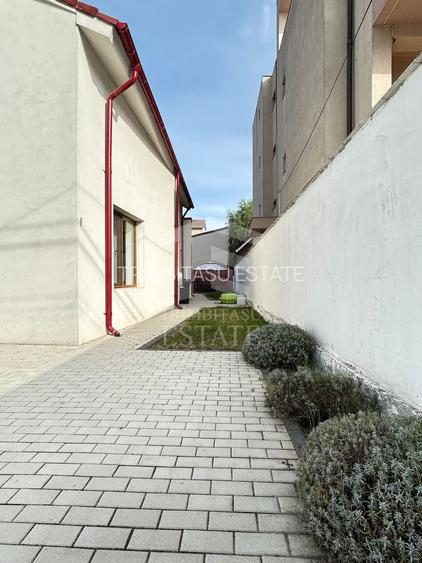 Vilă P+1 Mamaia Nord | 308 mp | 6 Camere | 6 băi | 6 locuri de parcare