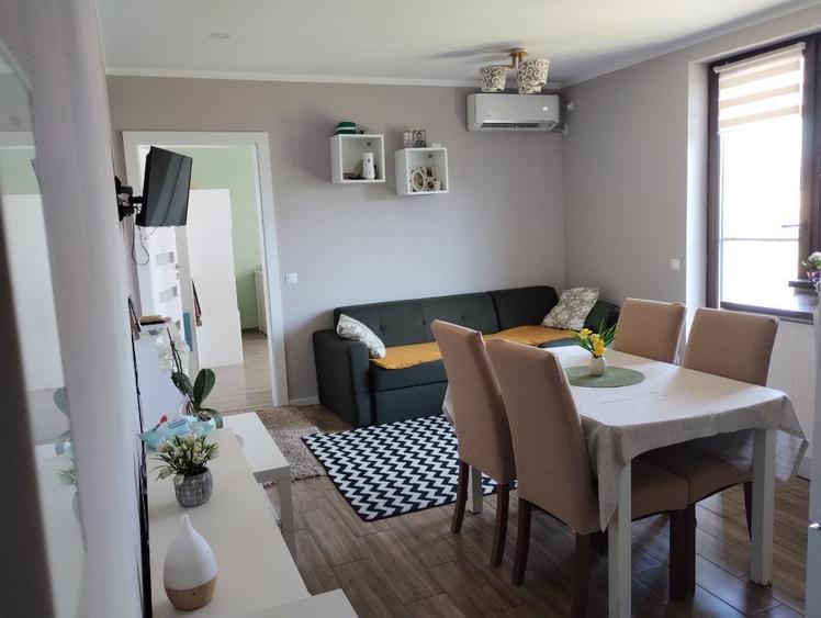 PF vand ap 3 camere in bloc nou, str Fabricii de zahar