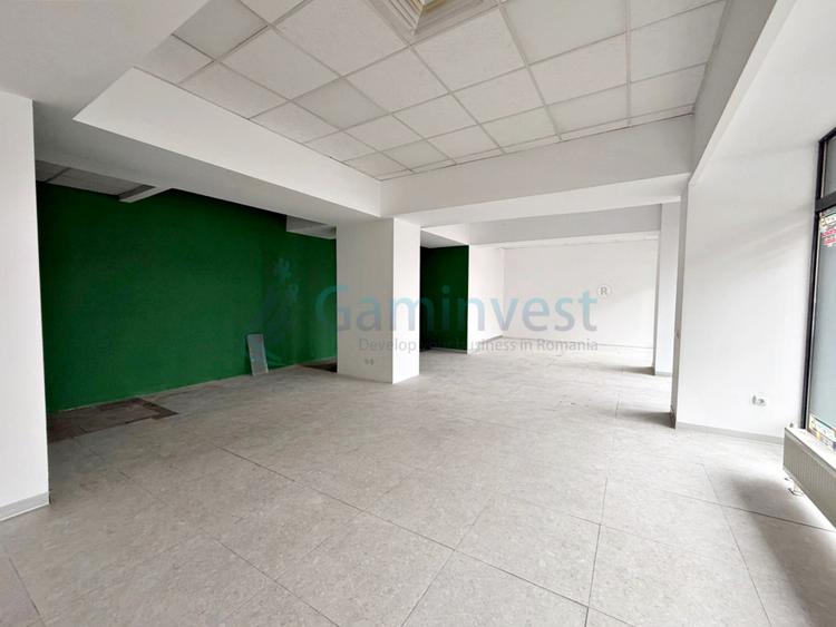 Spatiu comercial stradal cu vitrina, Iosia, Oradea