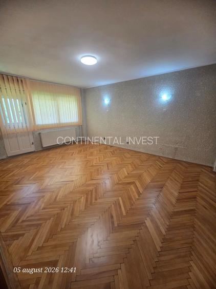 VILA  S+P+2 DE INCHIRIAT - Str. Visinilor, Traian / Unirii - 560 MP - 17