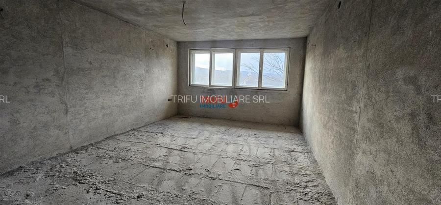 Casa de vanzare cu functiuni multiple in Petresti - 7